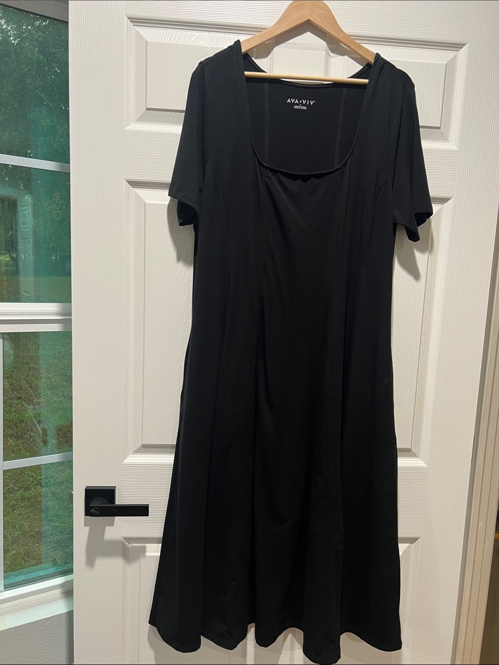 Black Short-Sleeve A-Line Dress with pockets